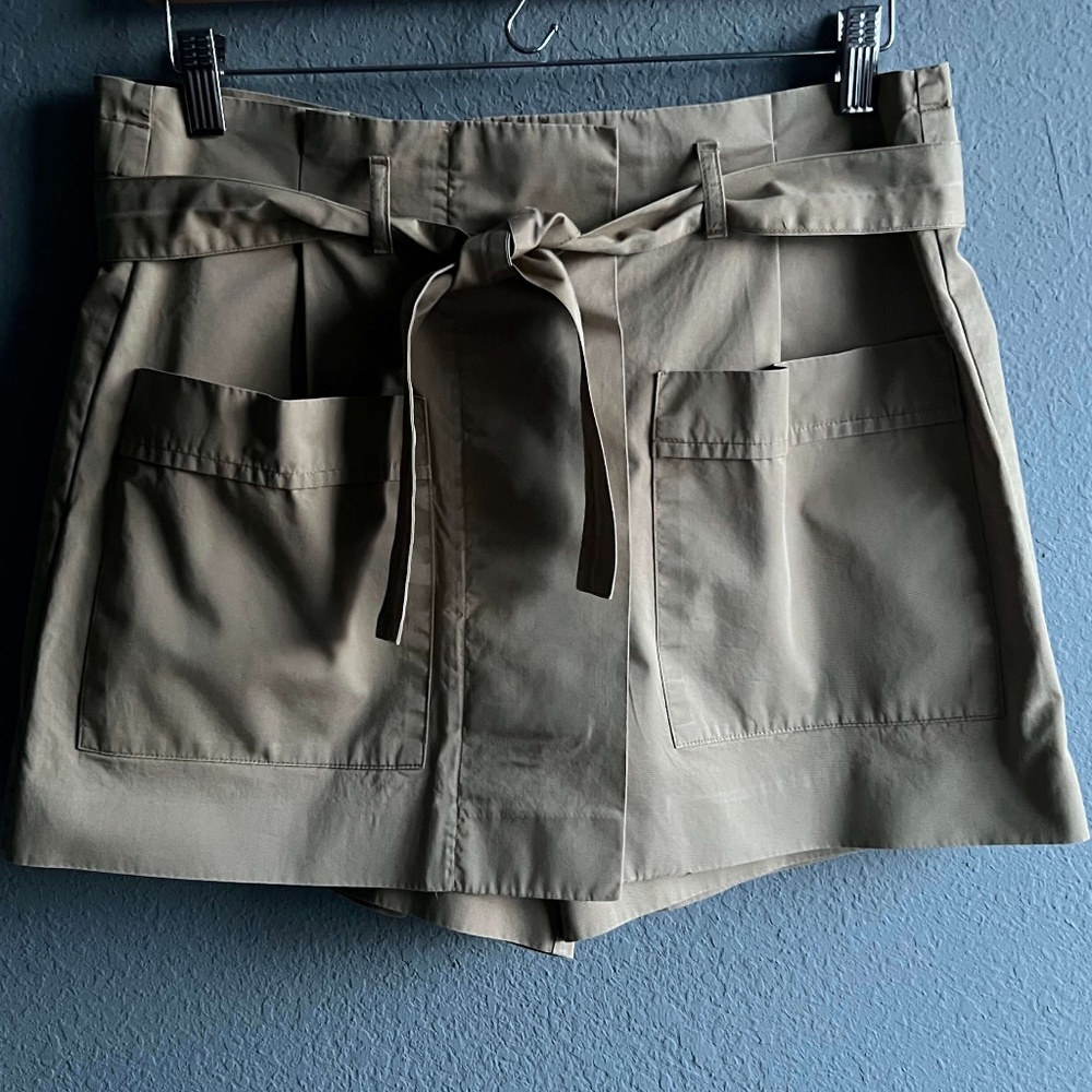 Khaki Cotton Twill Cargo Shorts - Skort